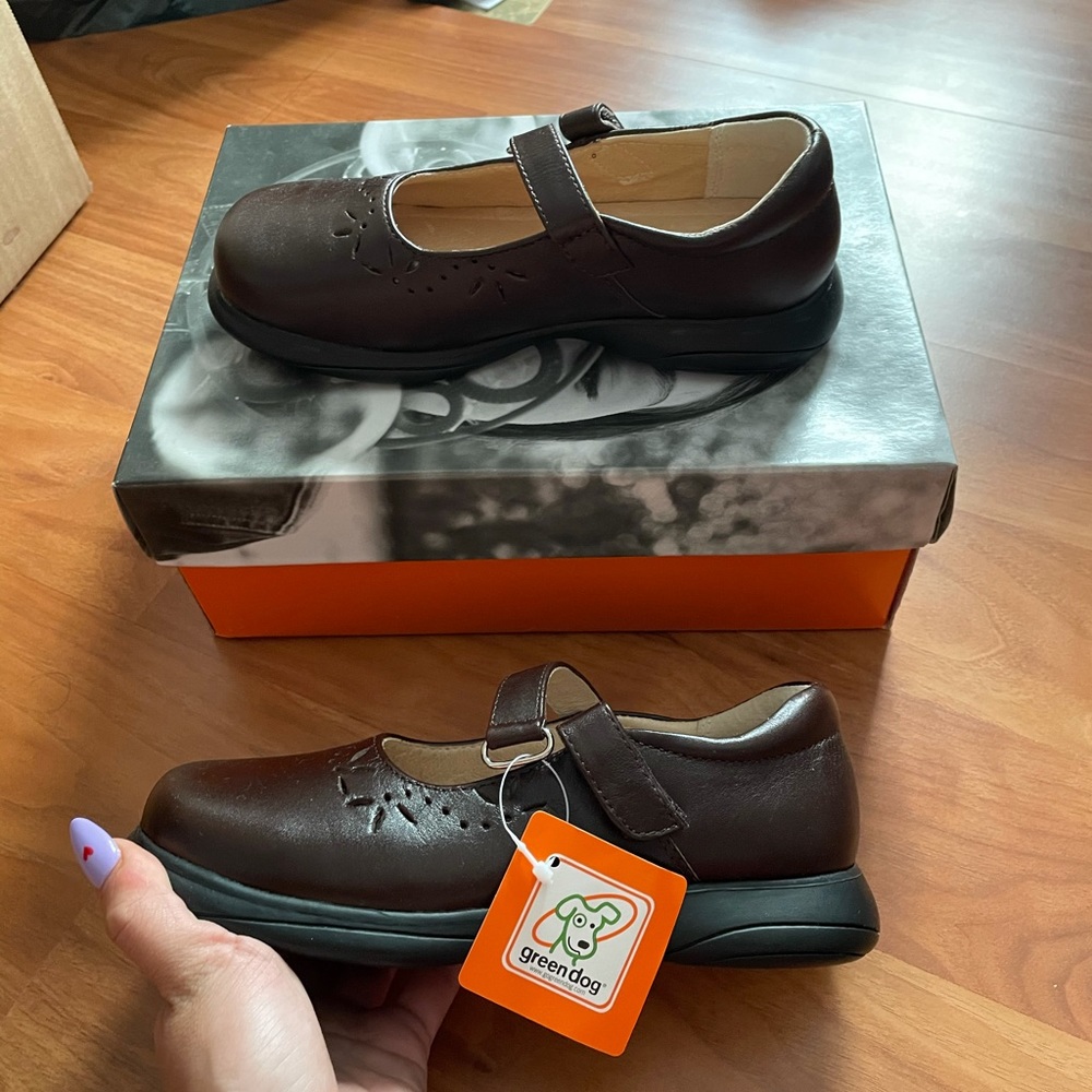 NIB Greendog Brown Leather Mary Janes
